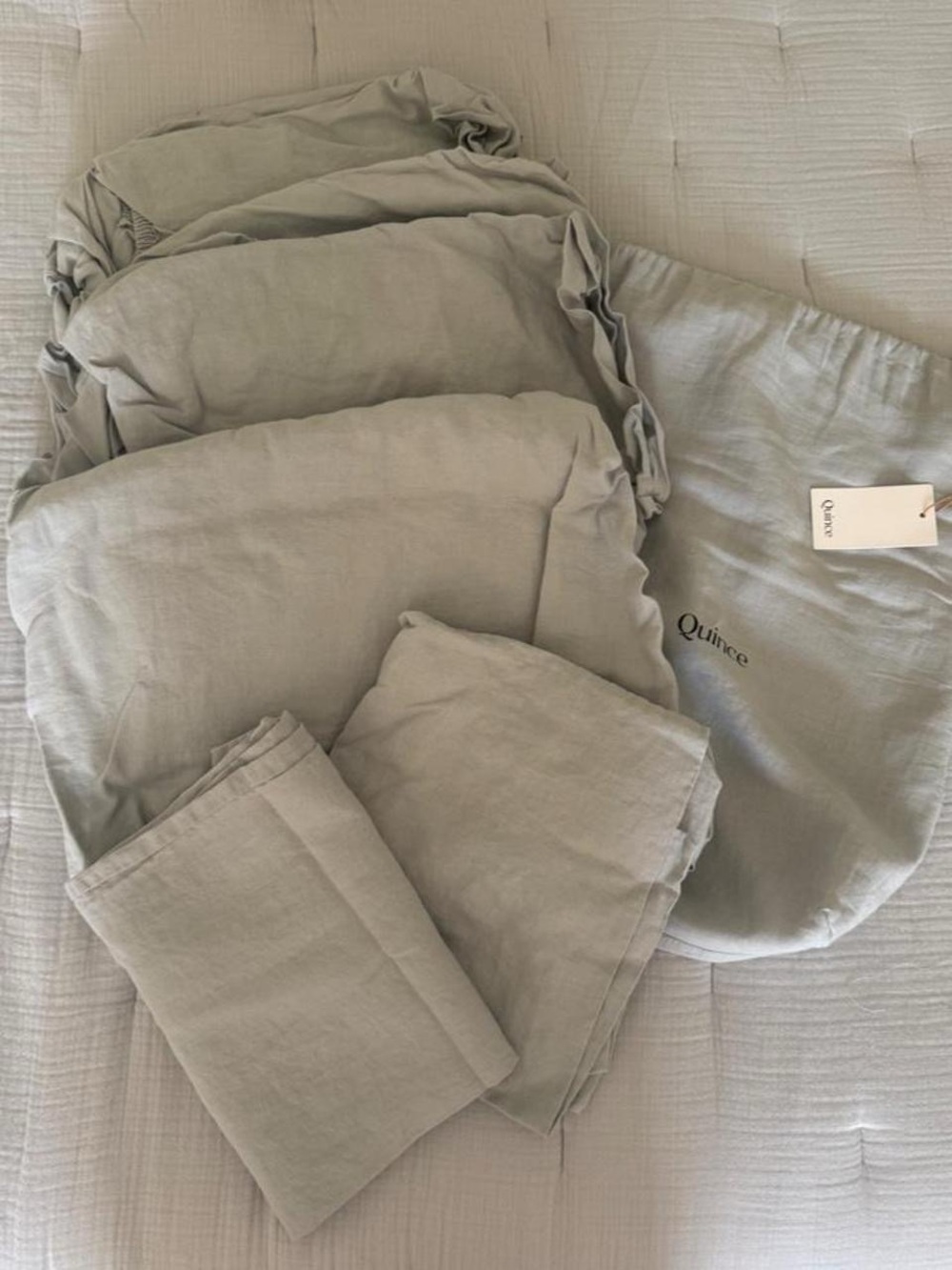 Split king Quince European linen sheet set in mist 214 retail - Picture 3 of 8